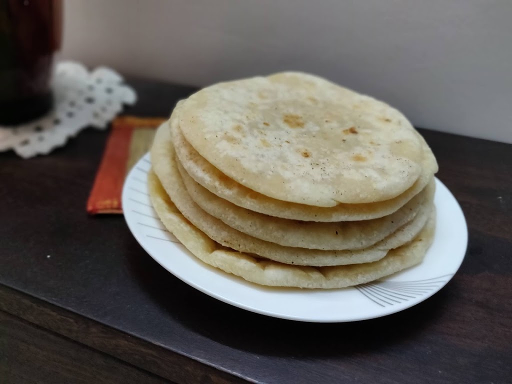 Satoryas stacked in a plate one upon the other