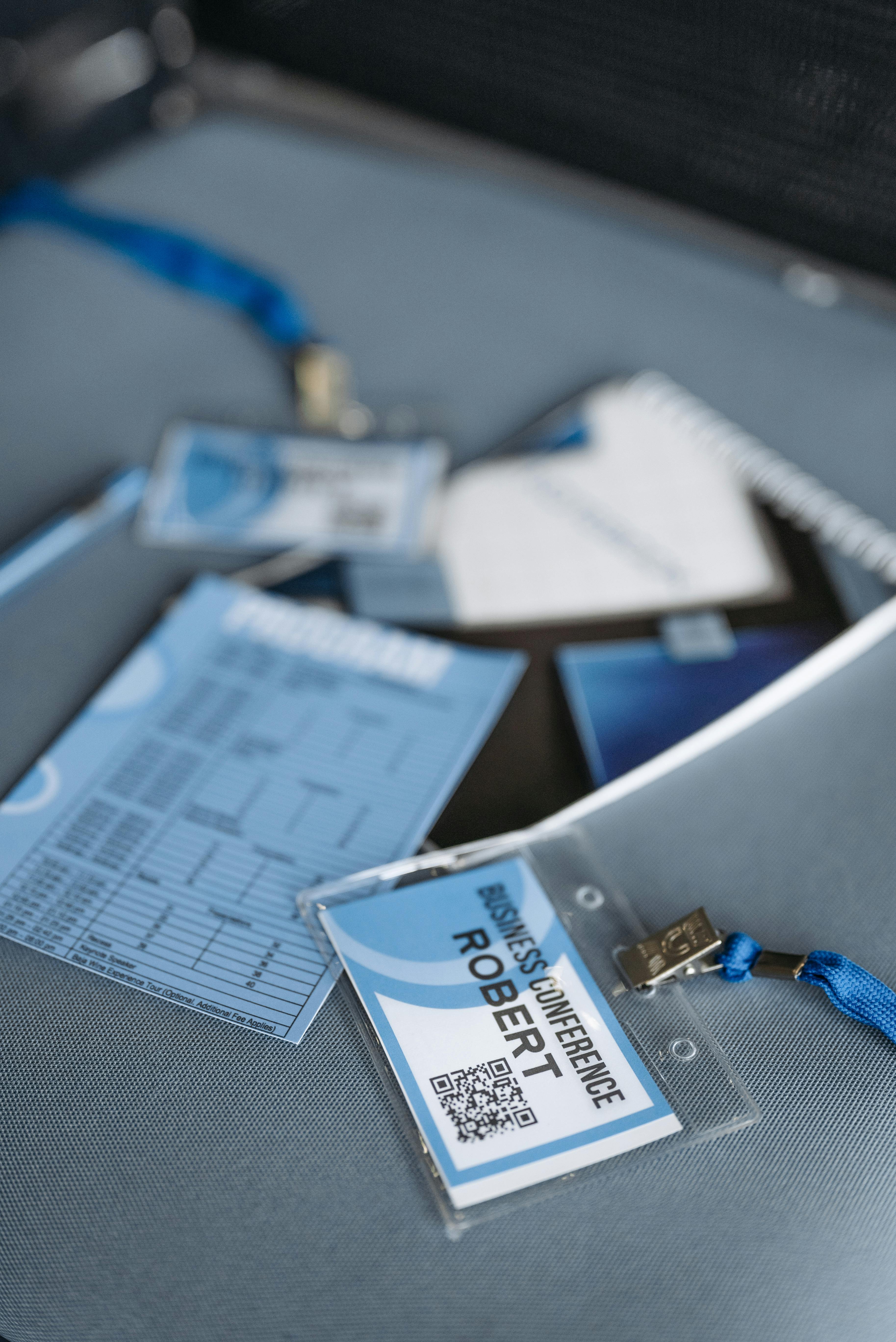 Zugangskarten mit Schlüsselband