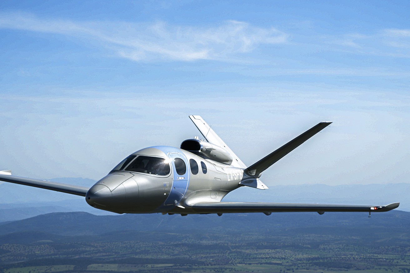 CIRRUS VISION JET