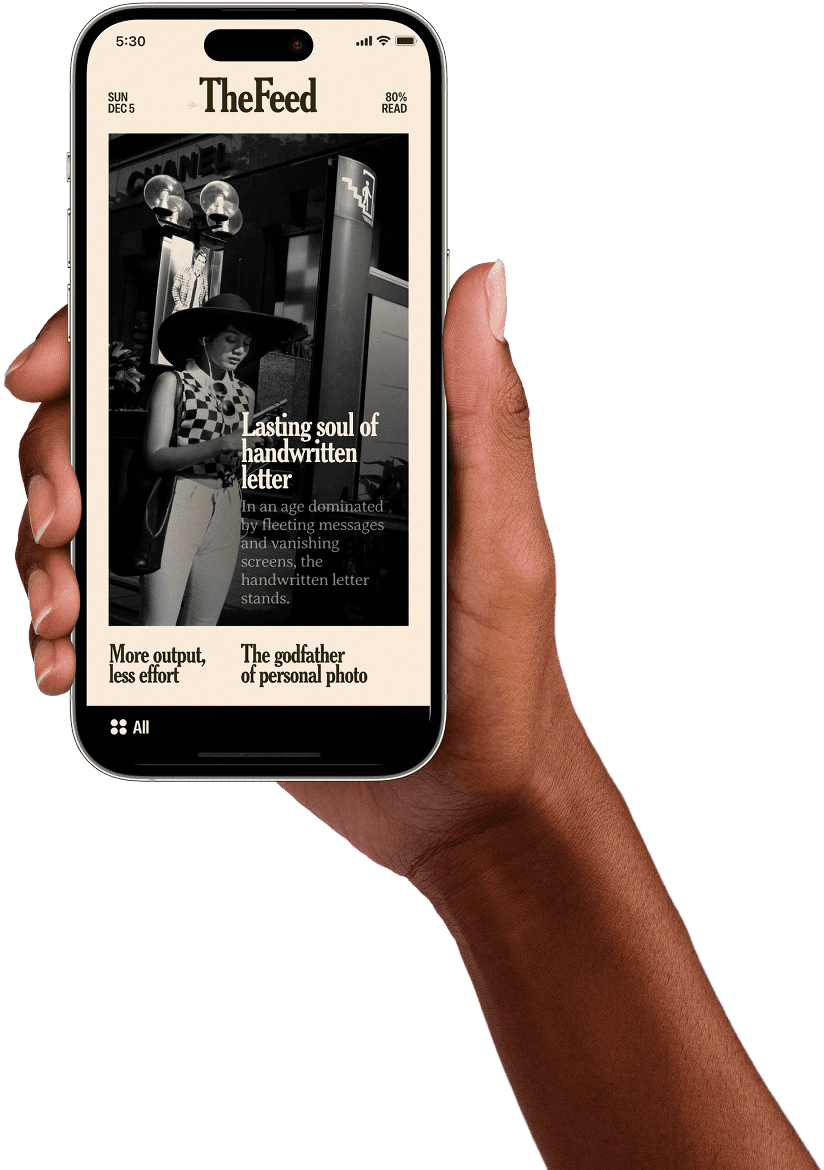 hand holding a phone