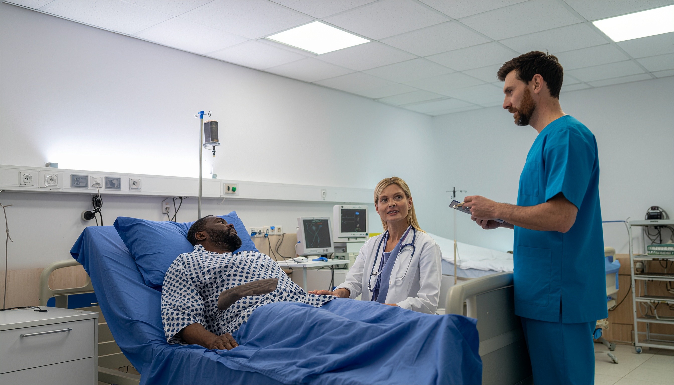Heart model displayed alongside ultrasound image