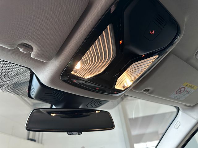 BMW 520 2017 BLUE Gebrauchtwagen - Galeriebild 22