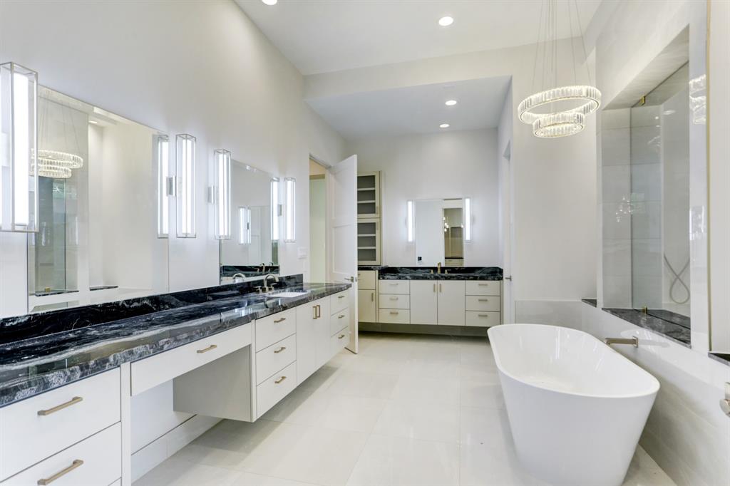 Modern Bathroom