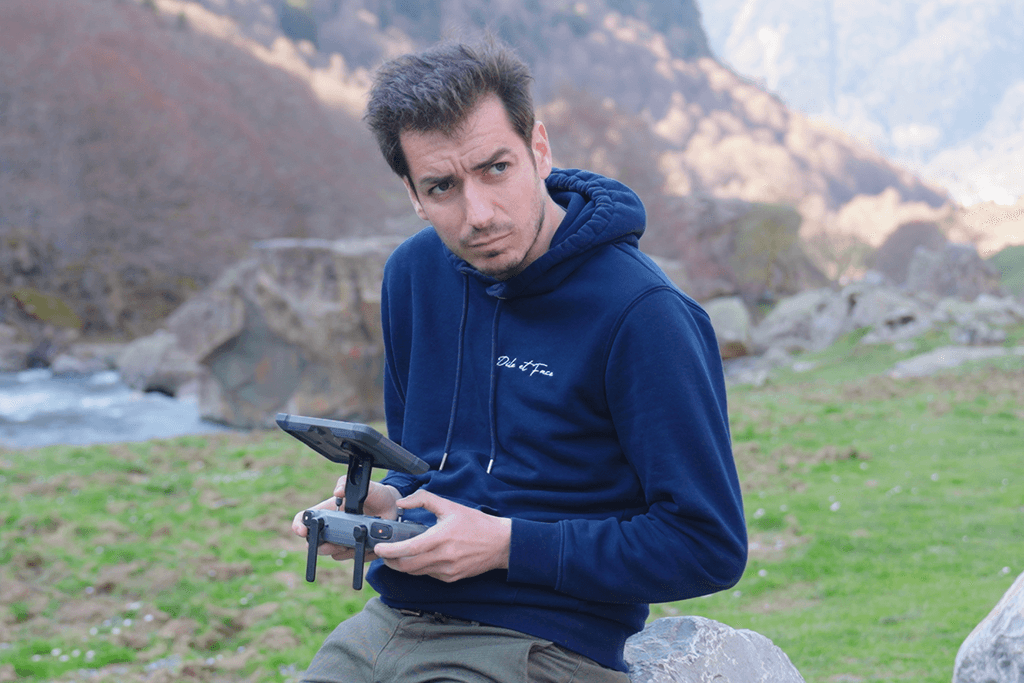 maxime galère à faire voler son drone