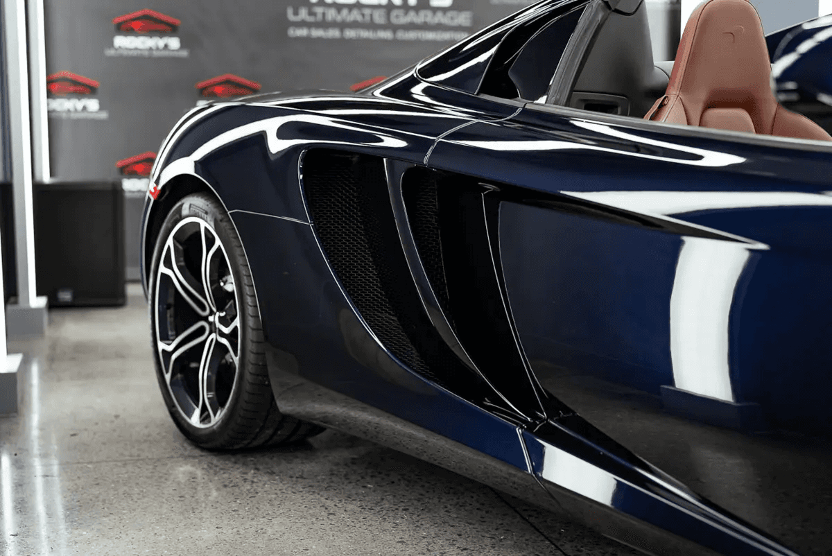 2014 McLaren MP4-12C, photo 28