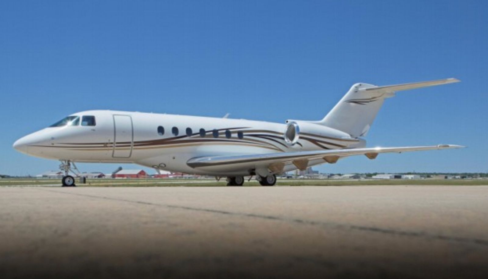 2011-Hawker-4000