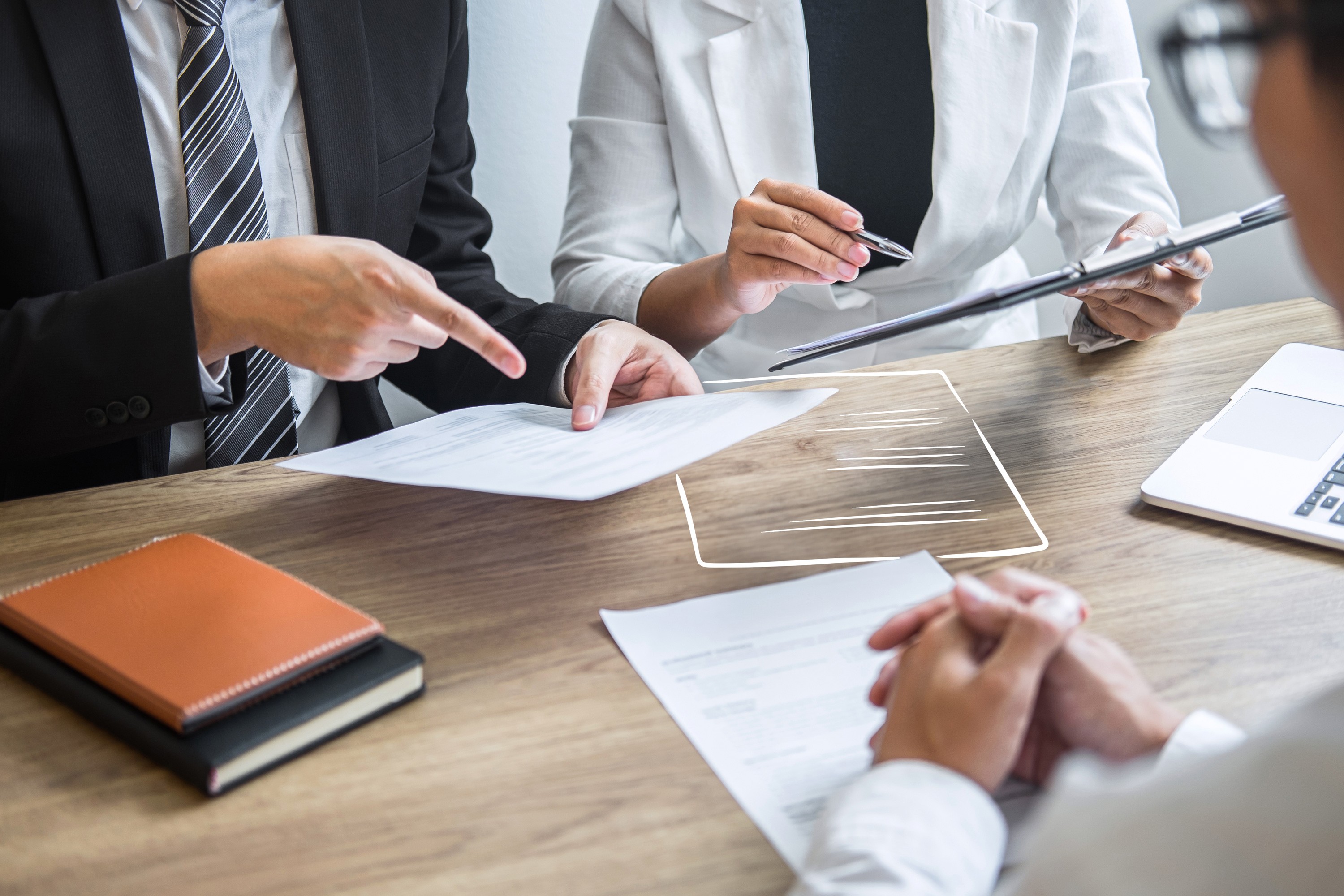 Aspect ratio controlled image