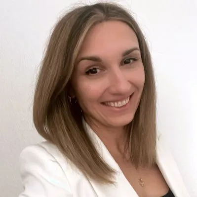 Akvile DeFazio