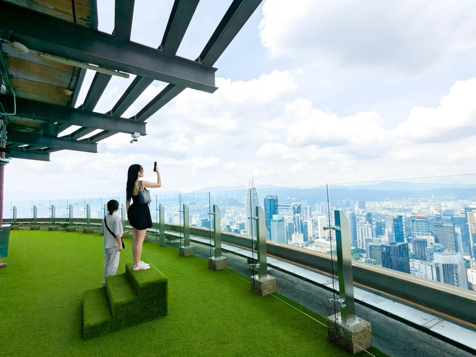 kuala-lumpur-tower-sky-deck