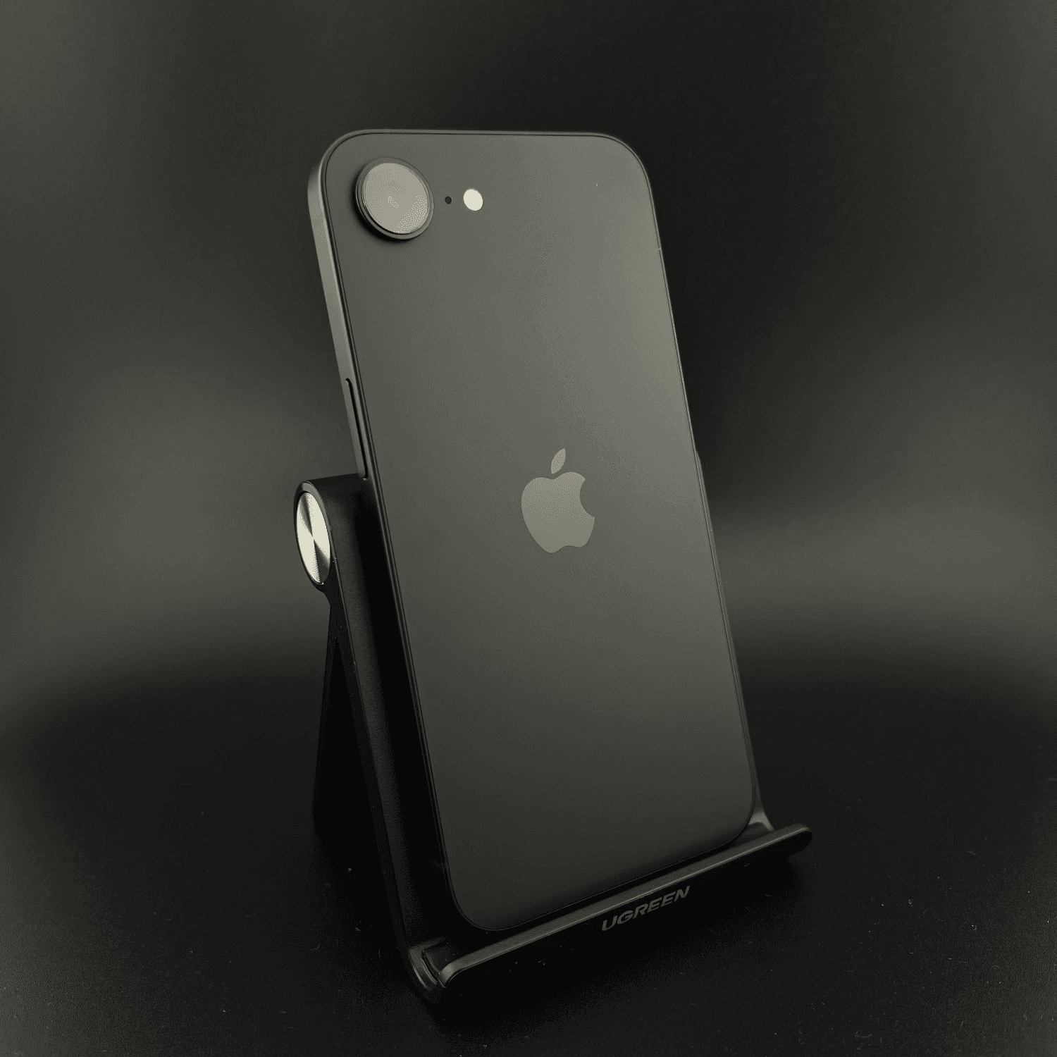 iPhone 16e usagé certifié, débloqué, avec garantie