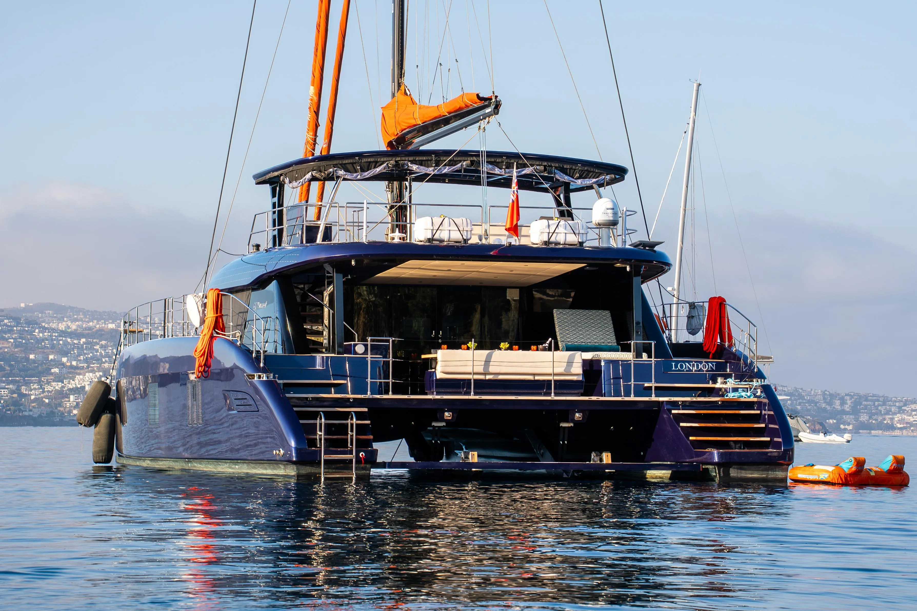 Pre-owned Sunreef
