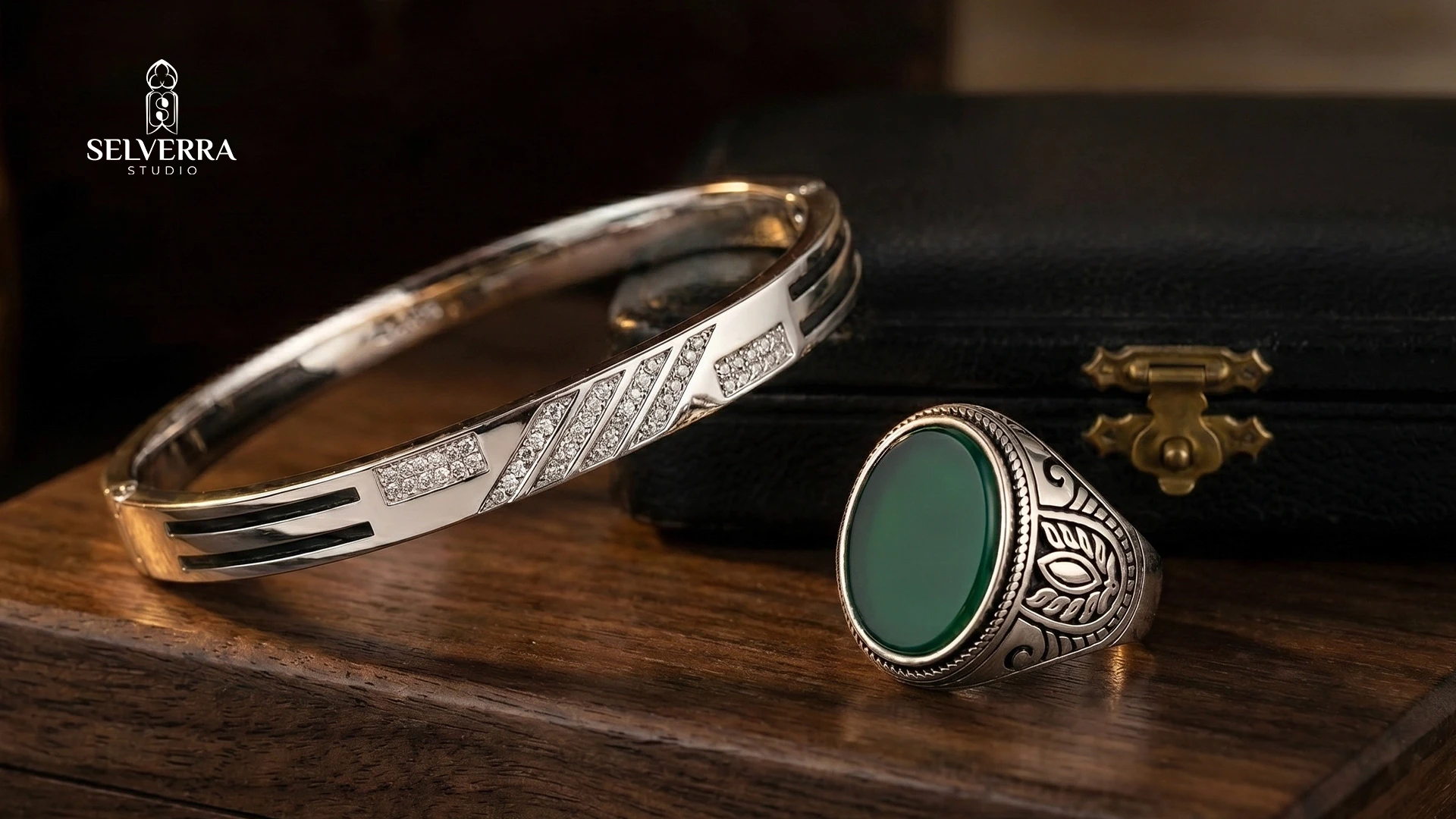 Best Silver Jewellery for Men: Rings, Chains and Styling Ideas