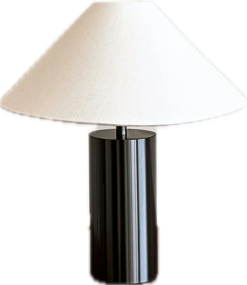 Table lamp with a black lacquer base and a linen shade
