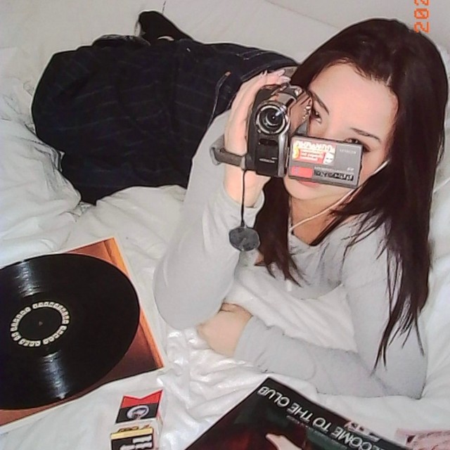 Cover singlu ticho! od ESPO, NEXT GENERATION