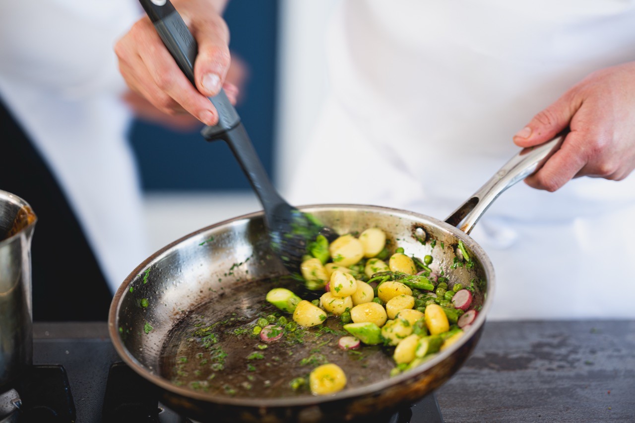 Luxury private party catering with bespoke dining experience