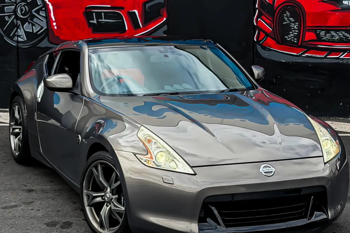 Nissan 370Z fabriquée au Japon et importée du Royaume-Uni par UK Car Central