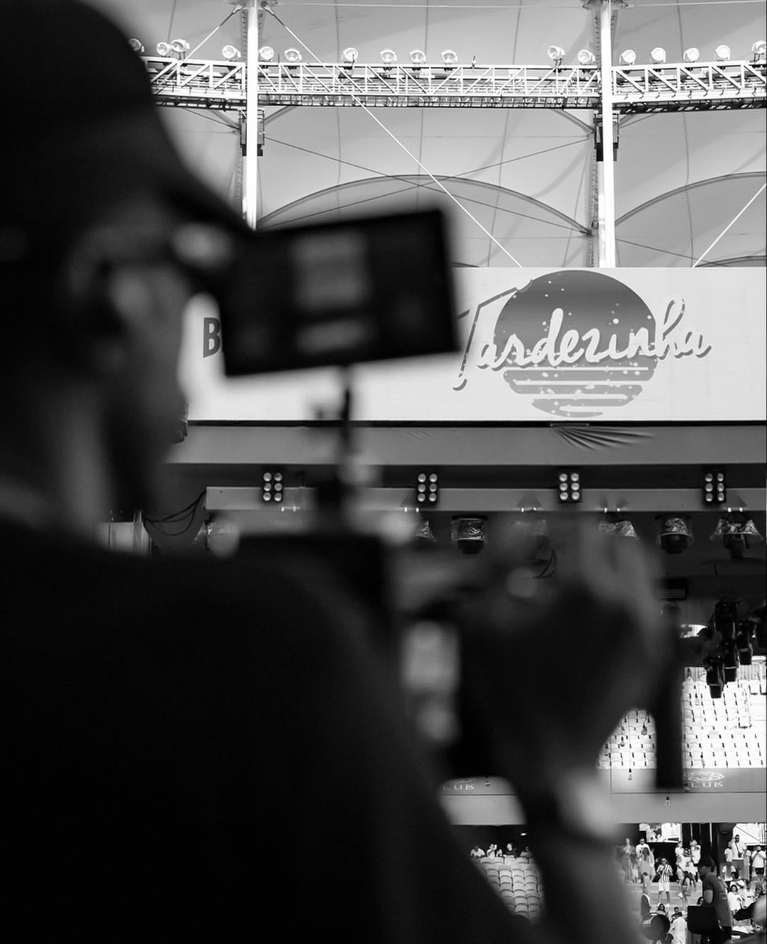 Service Photo Real Mehedi Free Framer Template Photography