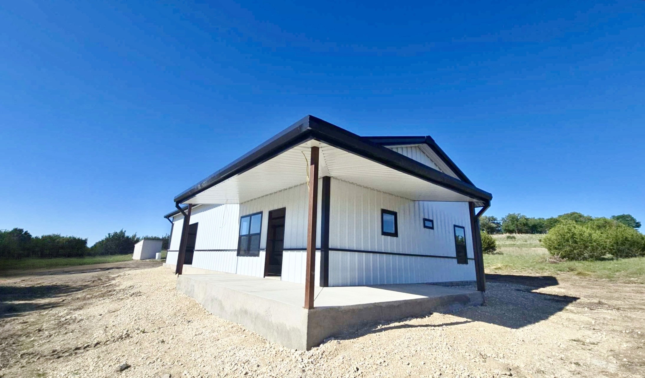 Topsey, TX Barndo Shell Perks Metal Works