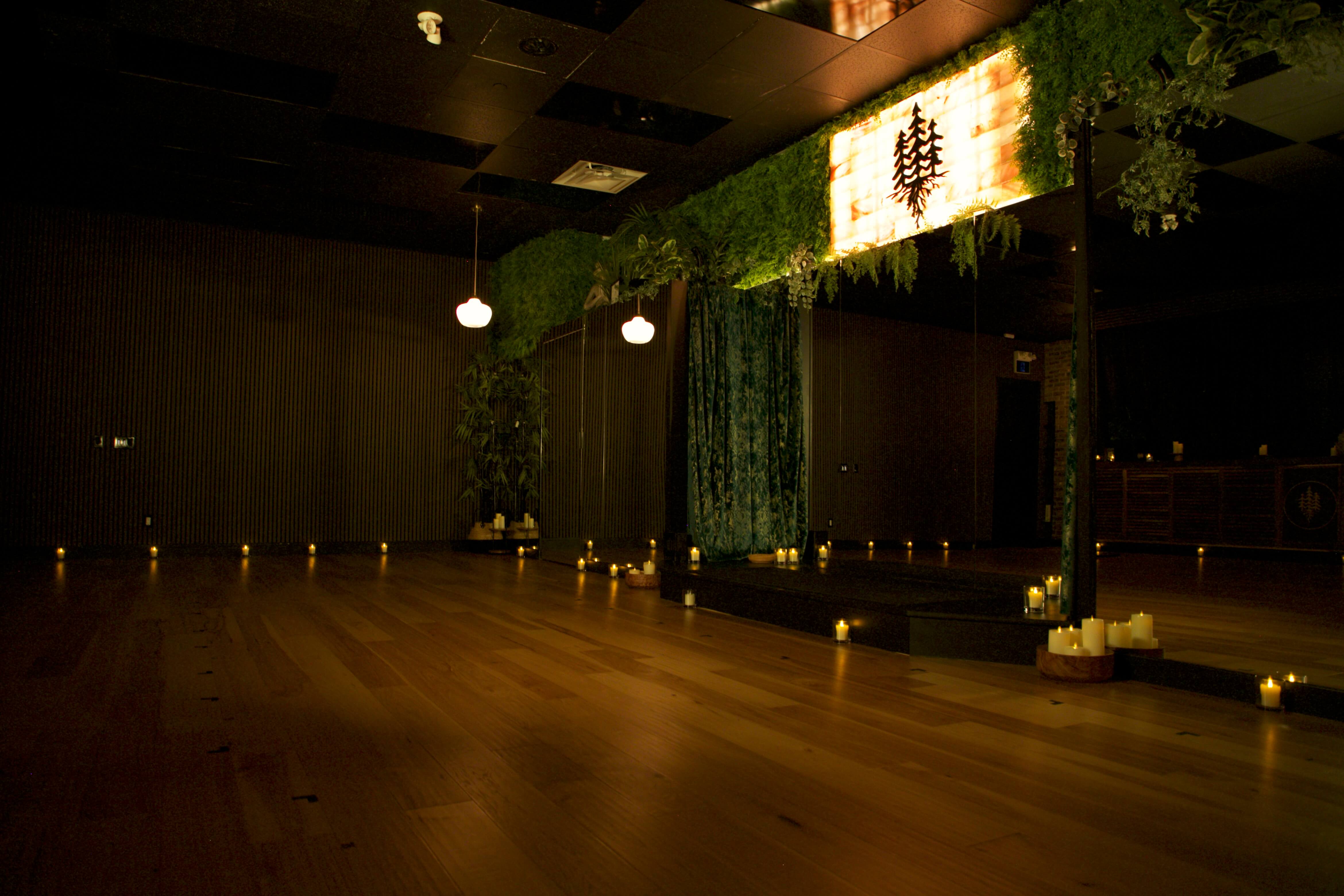 the prana lounge studio look