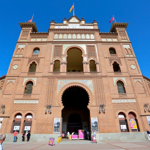 Pročelje arene Plaza de Toros Las Ventas u Madridu