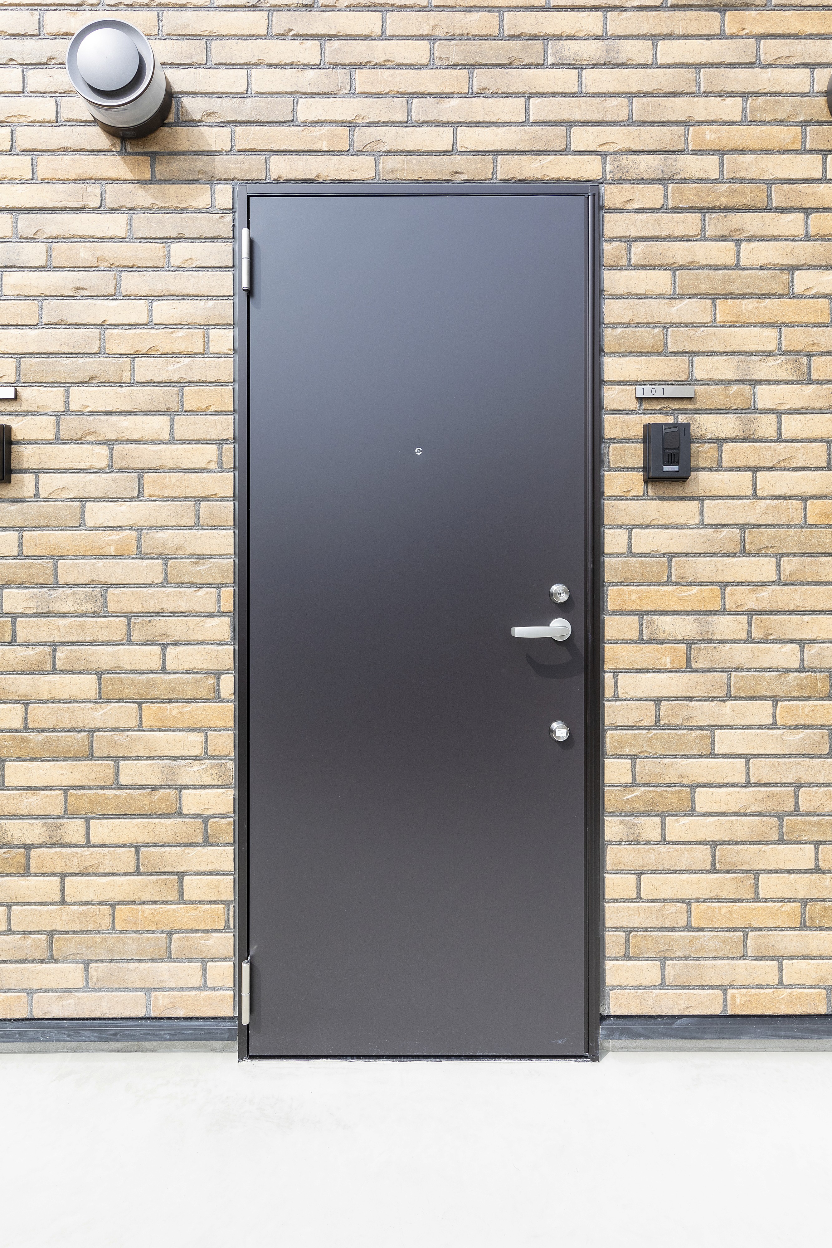 WoodCrest東尾久Residence_玄関