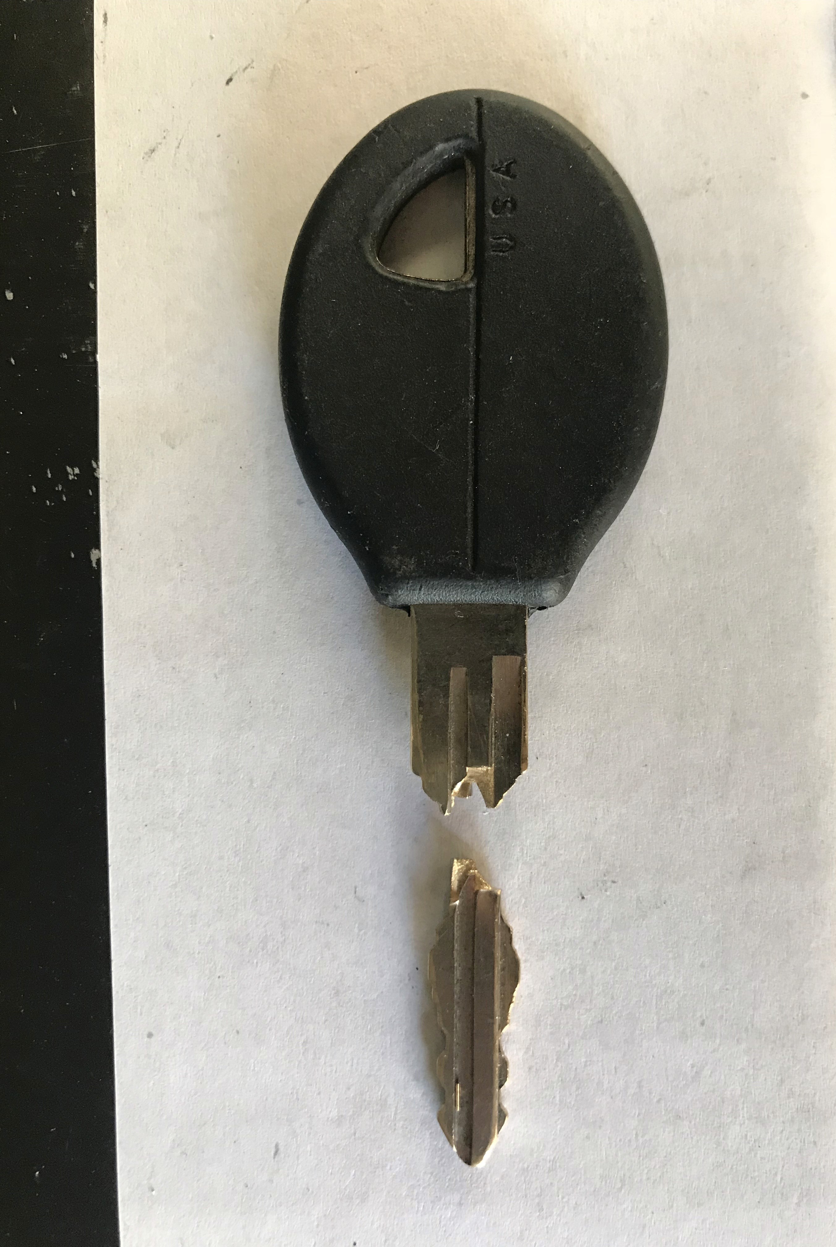 Broken Car Key Extraction