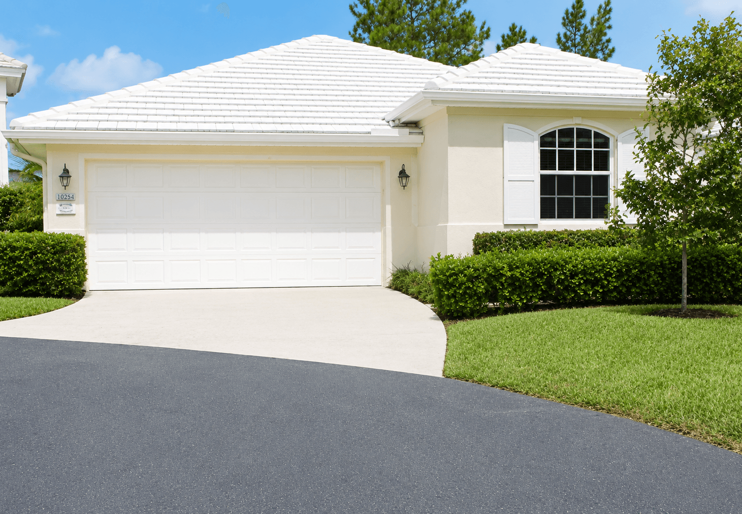 1996 New Roof Construction in Sea Oaks Lakeview Estates, Vero Beach with Entegra Flat Tile in White