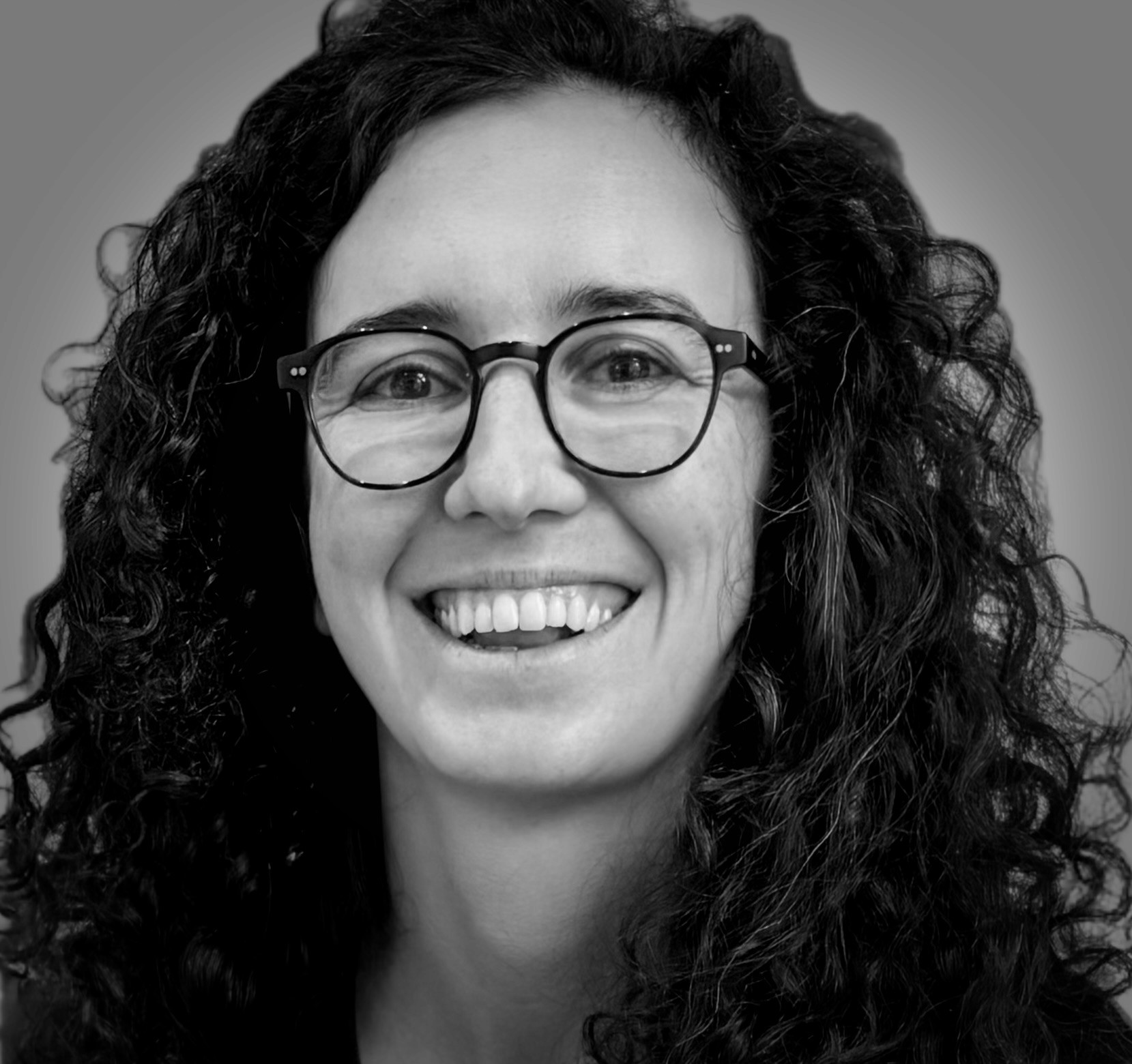 Photo of Lily Videnova, Co-founder of Waldo Consulting