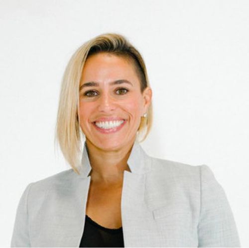 Tara Hannaford - Former VP at Casamigos (Acquired for $1B) + President of Sales & Mktg at Bev. COO @ Nomadica