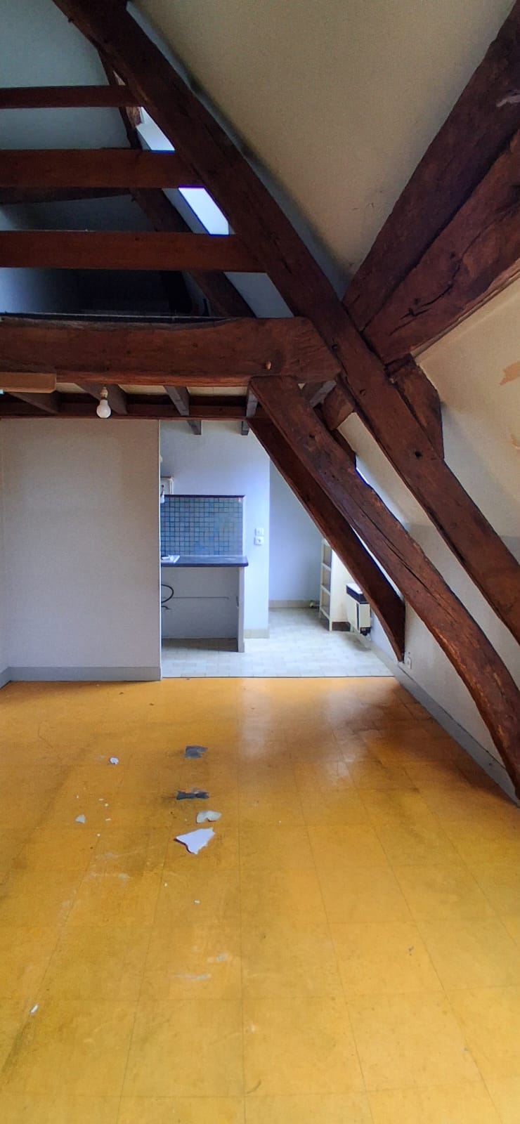 renovation appartement paris region parisienne avant - home staging loyerboost