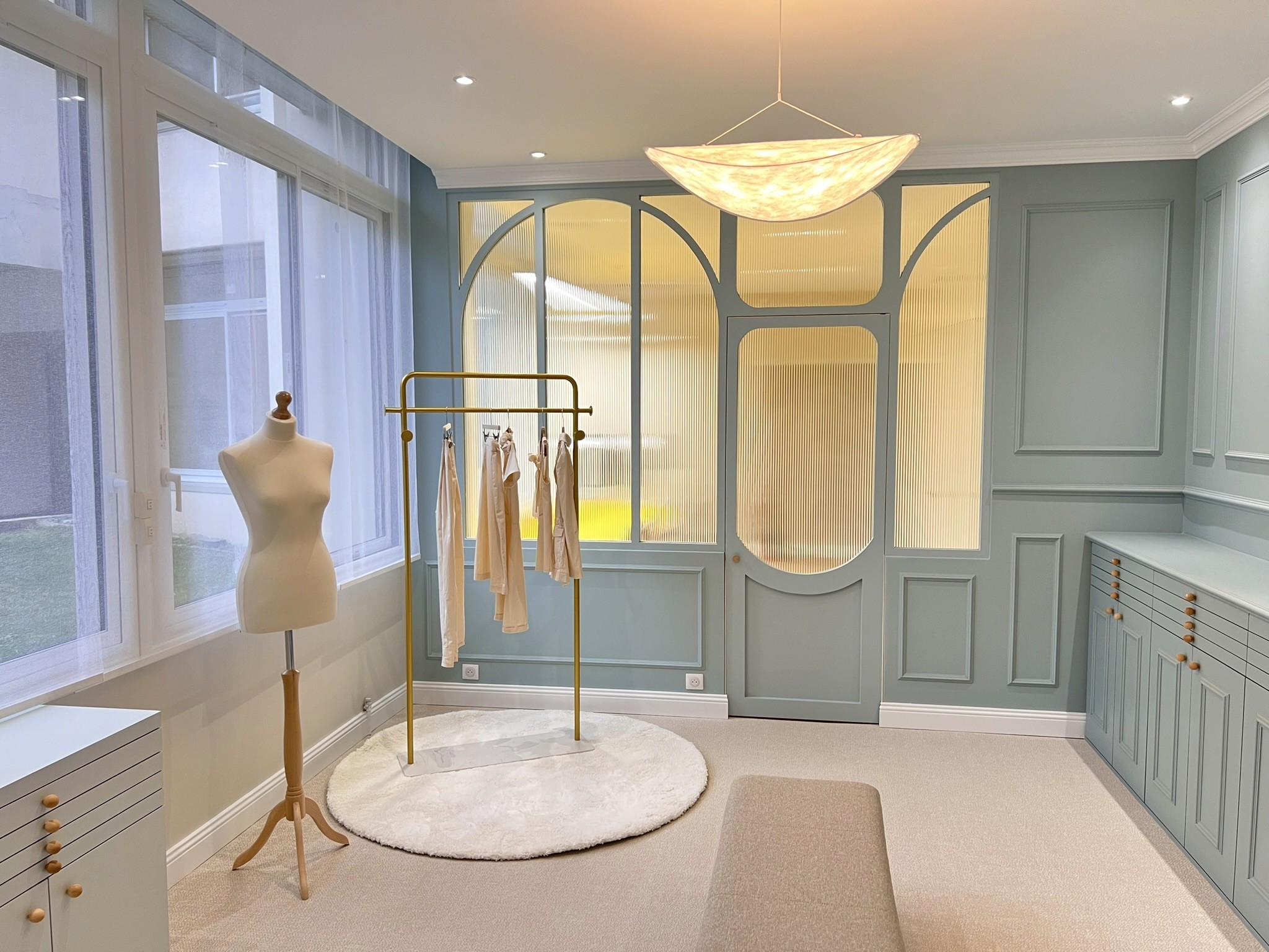 Modern living room with beautiful garden view and plants