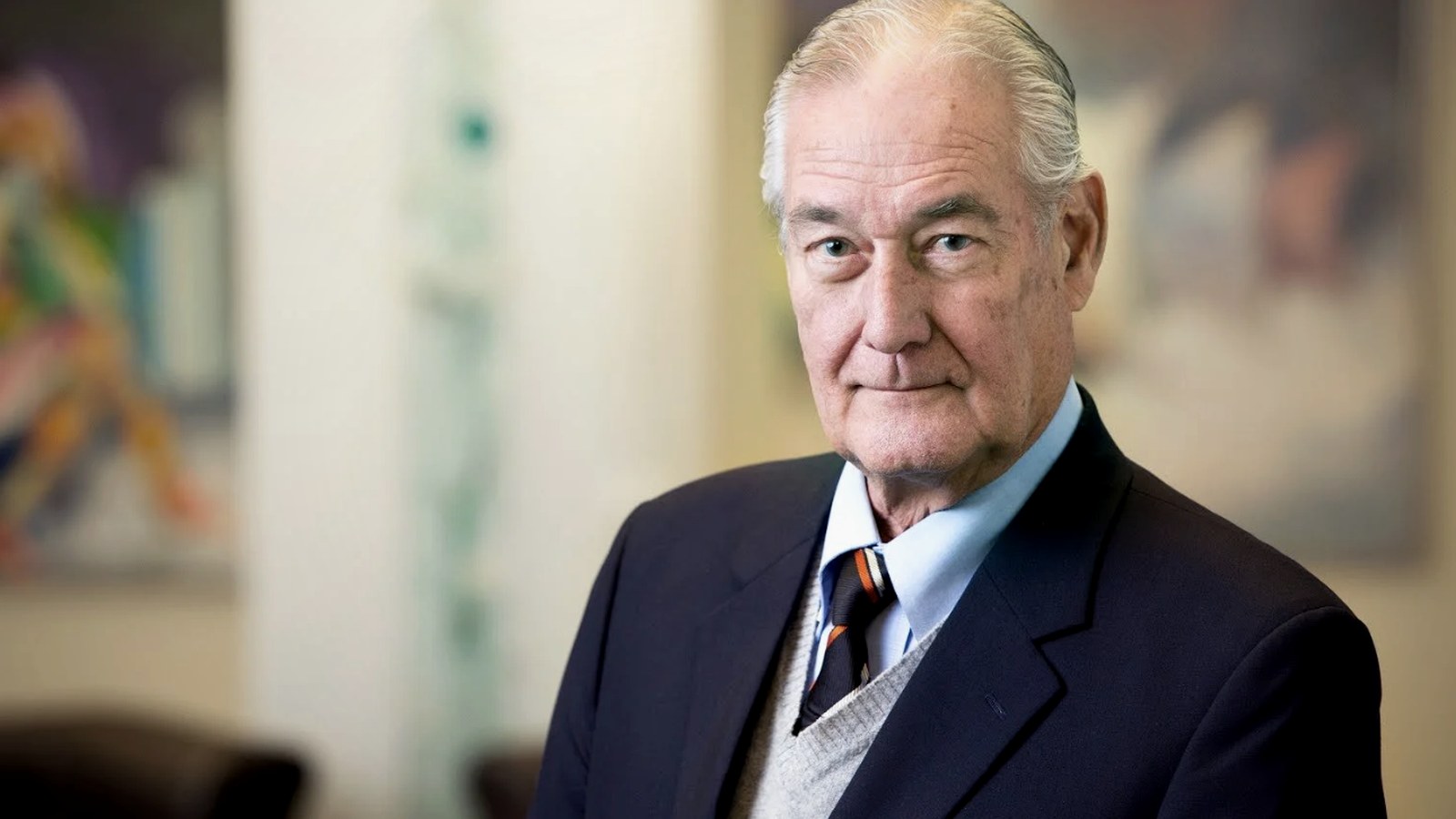 Michael Pochna portrait used as American Terbium advisory board news thumbnail.