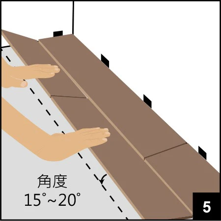 安裝SPC石塑地板示範：以15至20度角度斜向鎖入卡扣，確保地板接縫緊密，香港專業石塑地板DIY裝修指南。