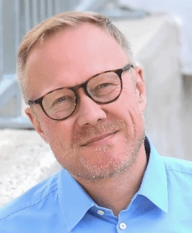 Tobias Borth von der Bethel Stiftung