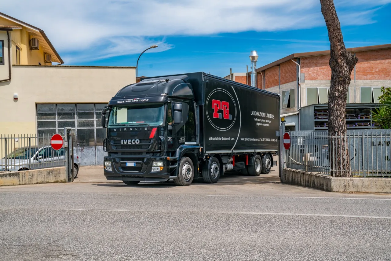 Logistica e trasporto di F.G. Lavorazioni Lamiere 