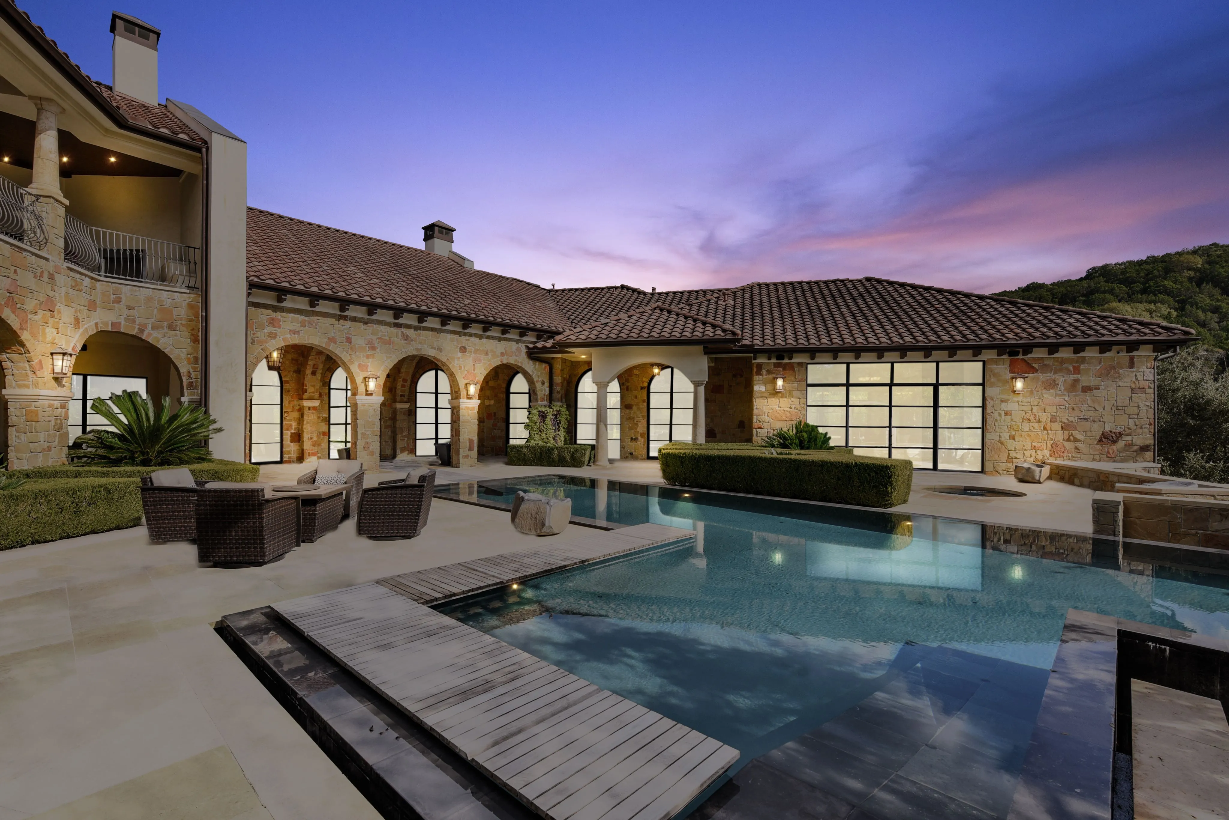 real estate photo enhancement services