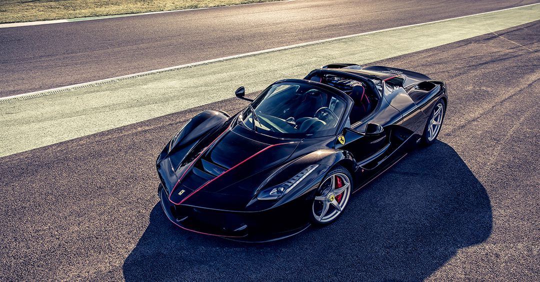 LaFerrari Aperta (2016) - Ferrari.com