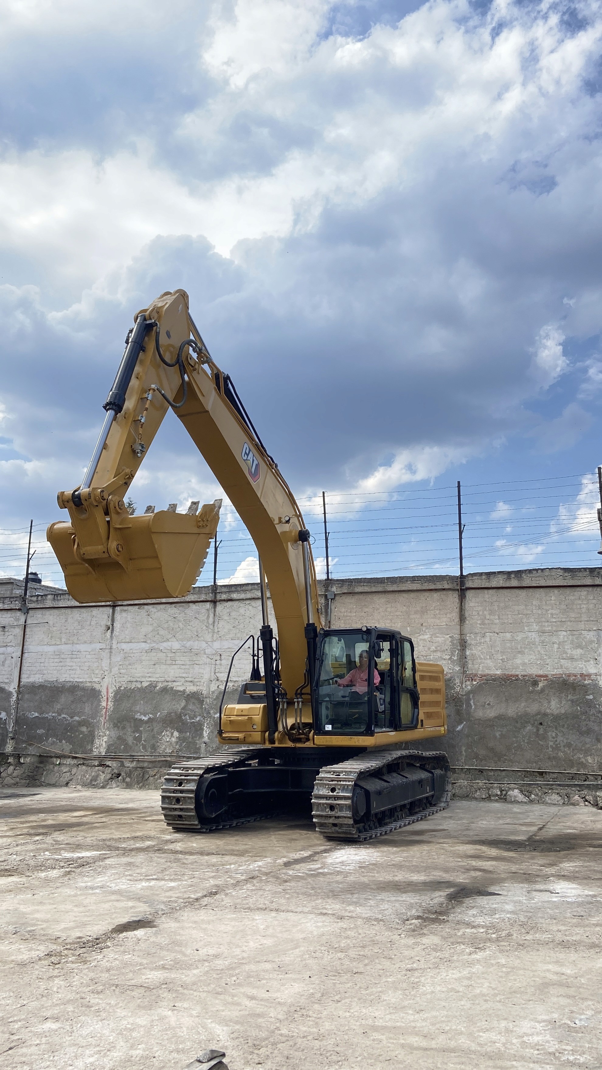 Maquinaria pesada excavadora para excavación profunda y drenaje
