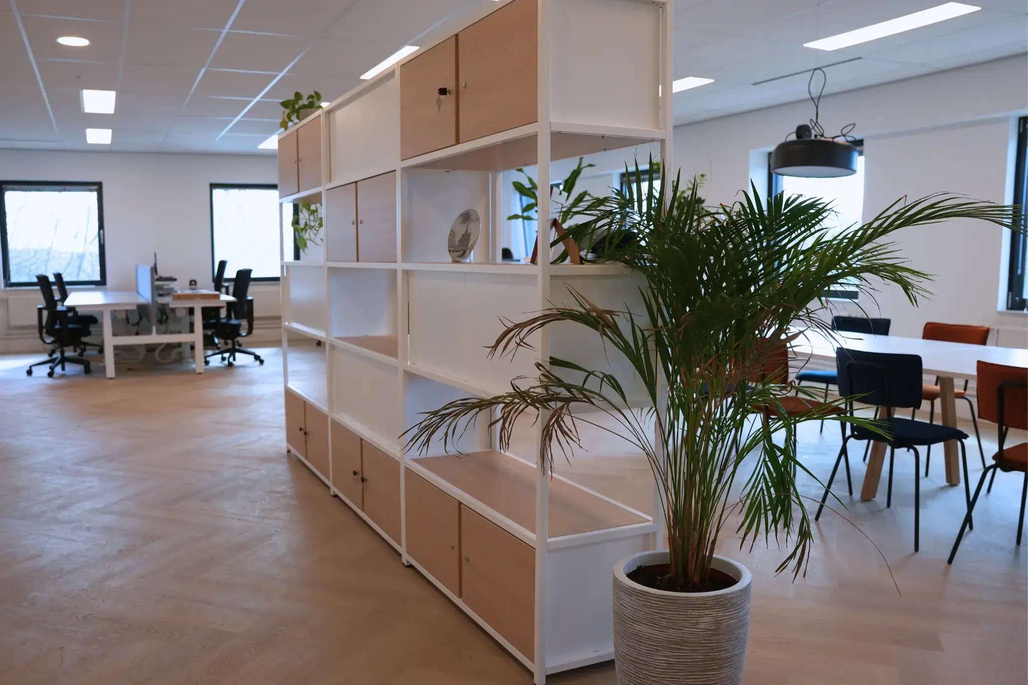 Nieuwe kantoorinrichting Bavinckhouse door Perla