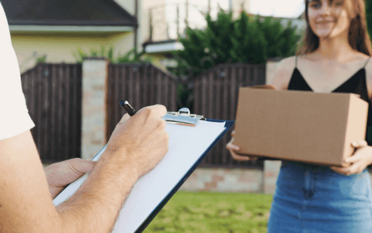 Girl receiving dropshipper parcel