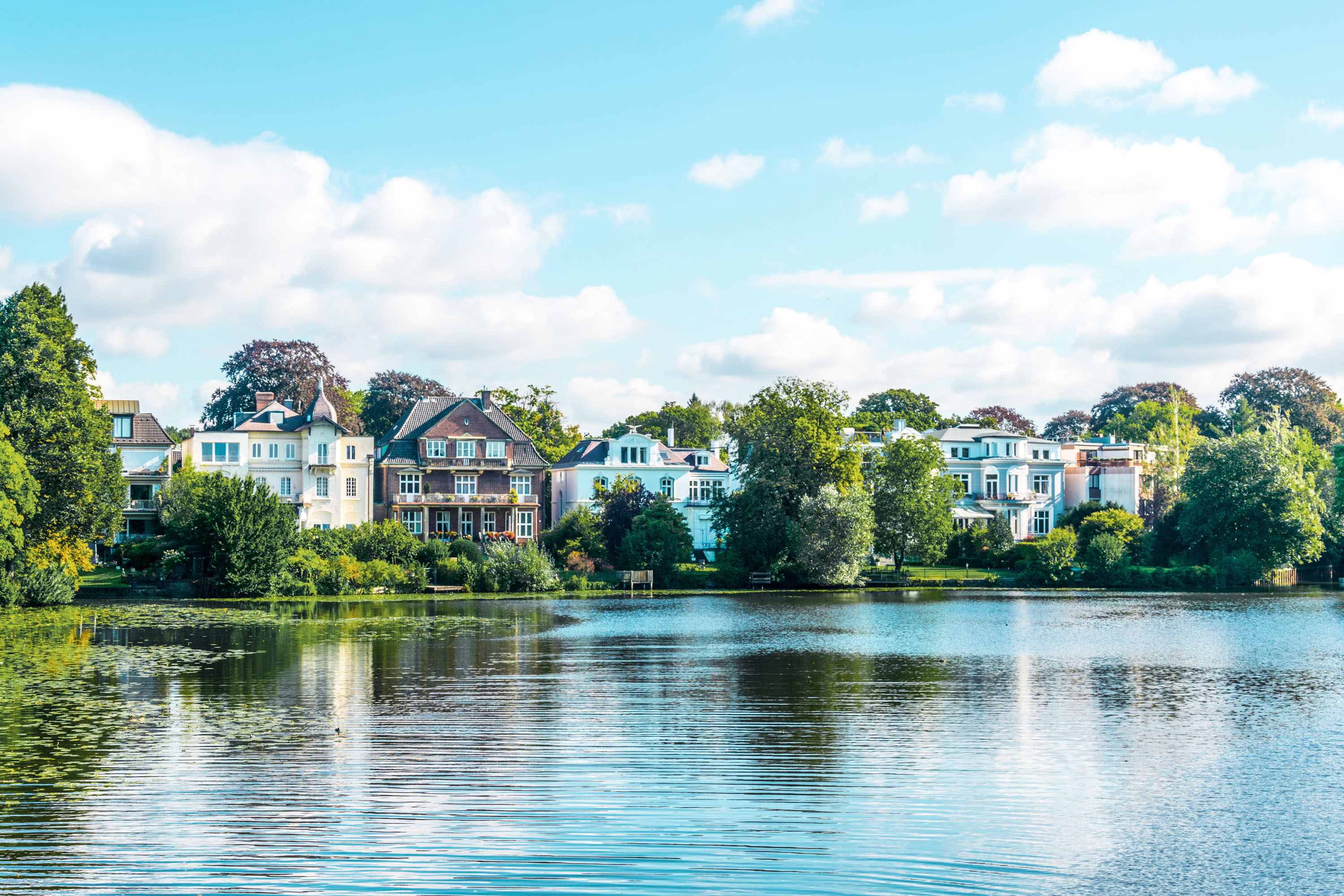 Häuser an der Alster in Hamburg