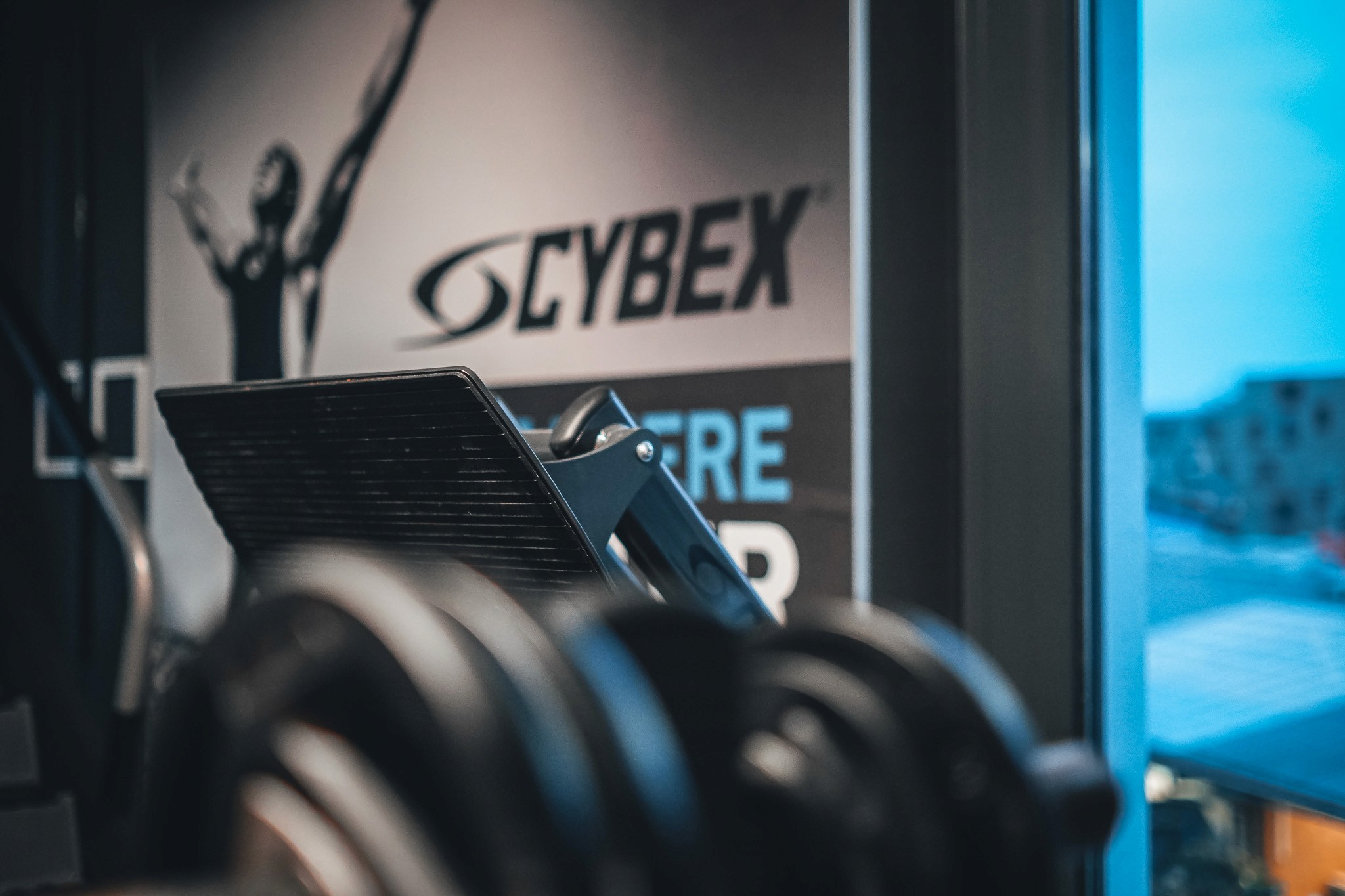 Plakat von Cybex im Force