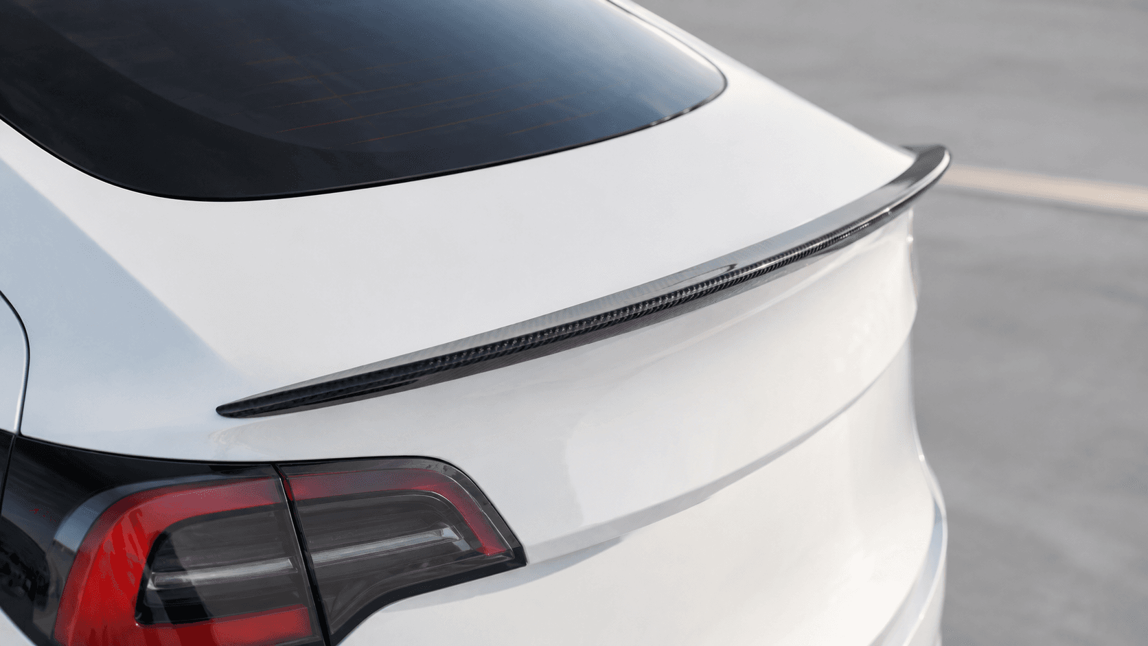 Tesla Model Y Model 3 Plaid style rear spoiler upgrade Thailand