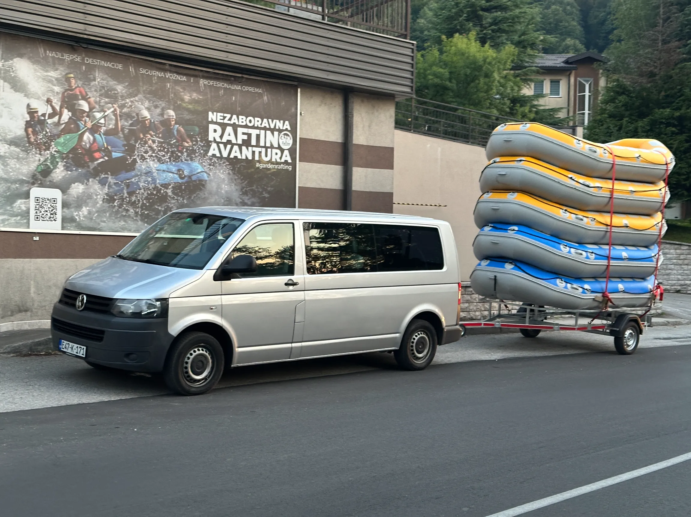 velmas-rafting