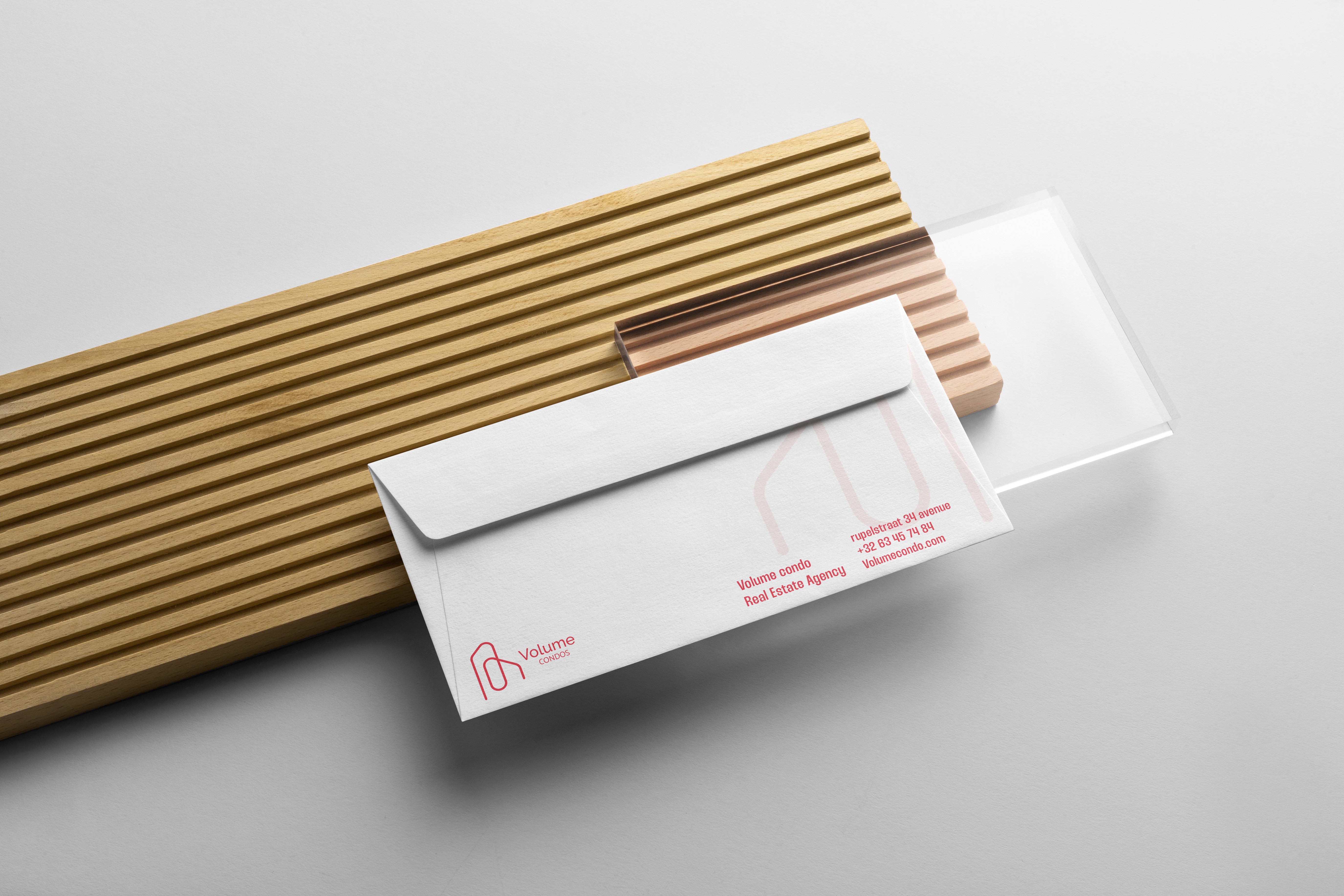 Here comes the alt text