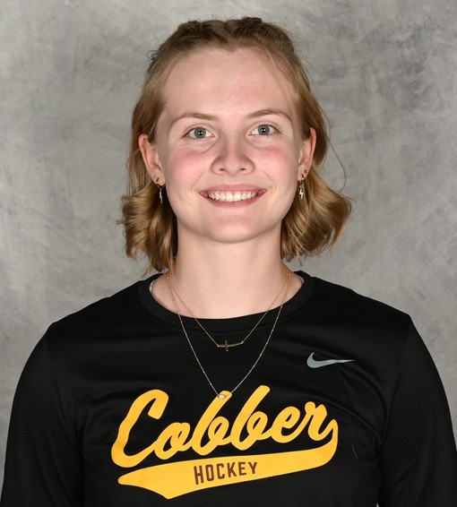 Maggie Seeley coach at ERM Goalie Camp