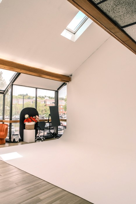 cyclorama infinity wall at korrfocus studio