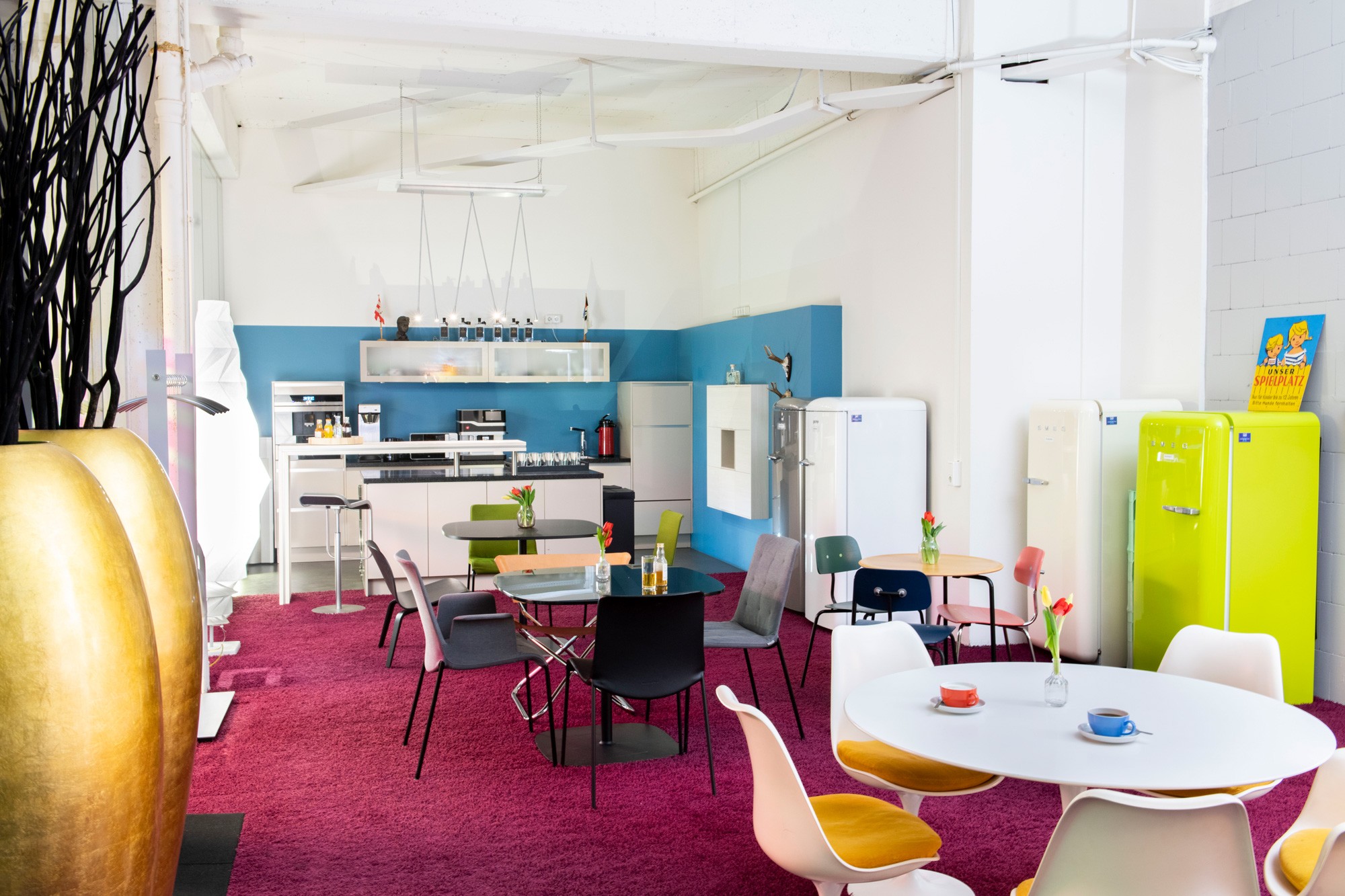 Modern abstract B&W composition