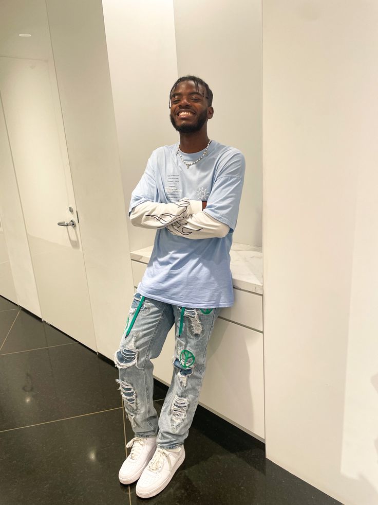 Woman with color palette