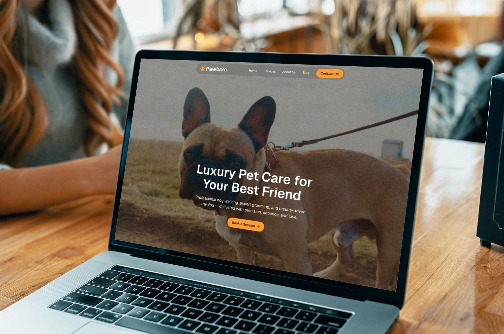 Pawluxe
